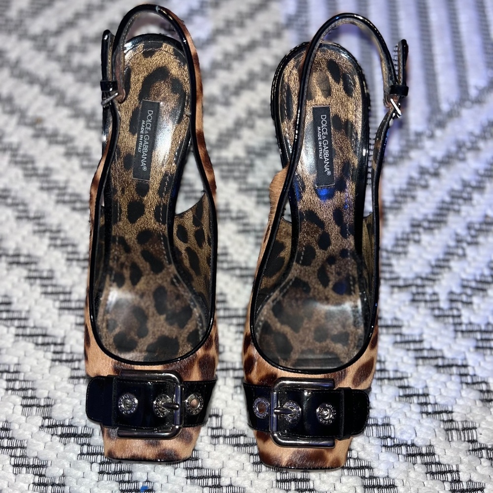 Open toed sling back leopard Dolce & Gabbana chunky heel